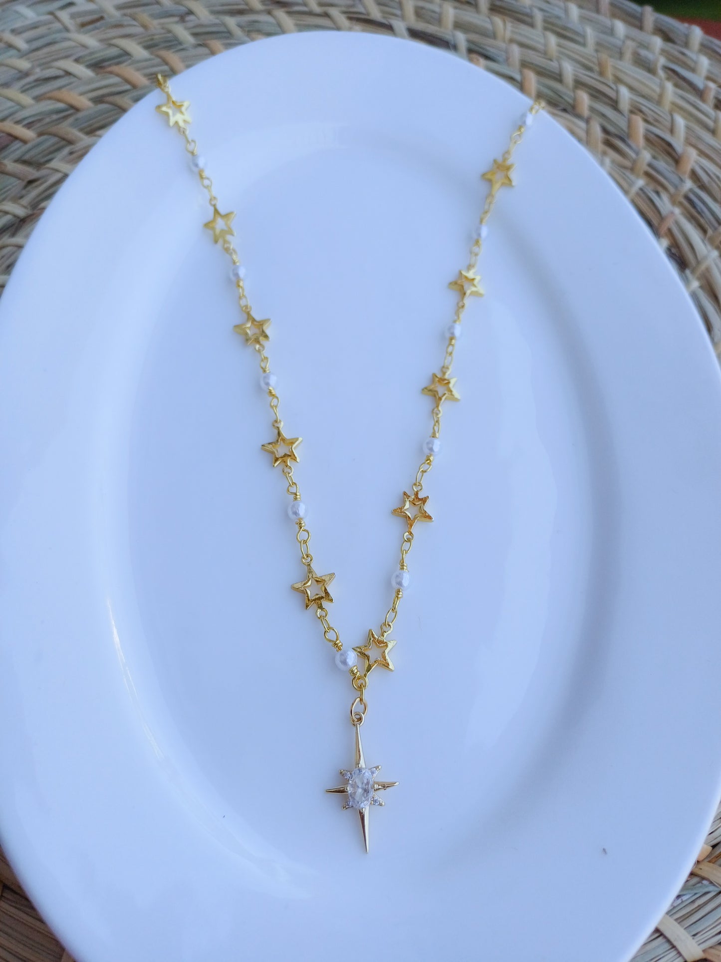 COLLAR THAIS