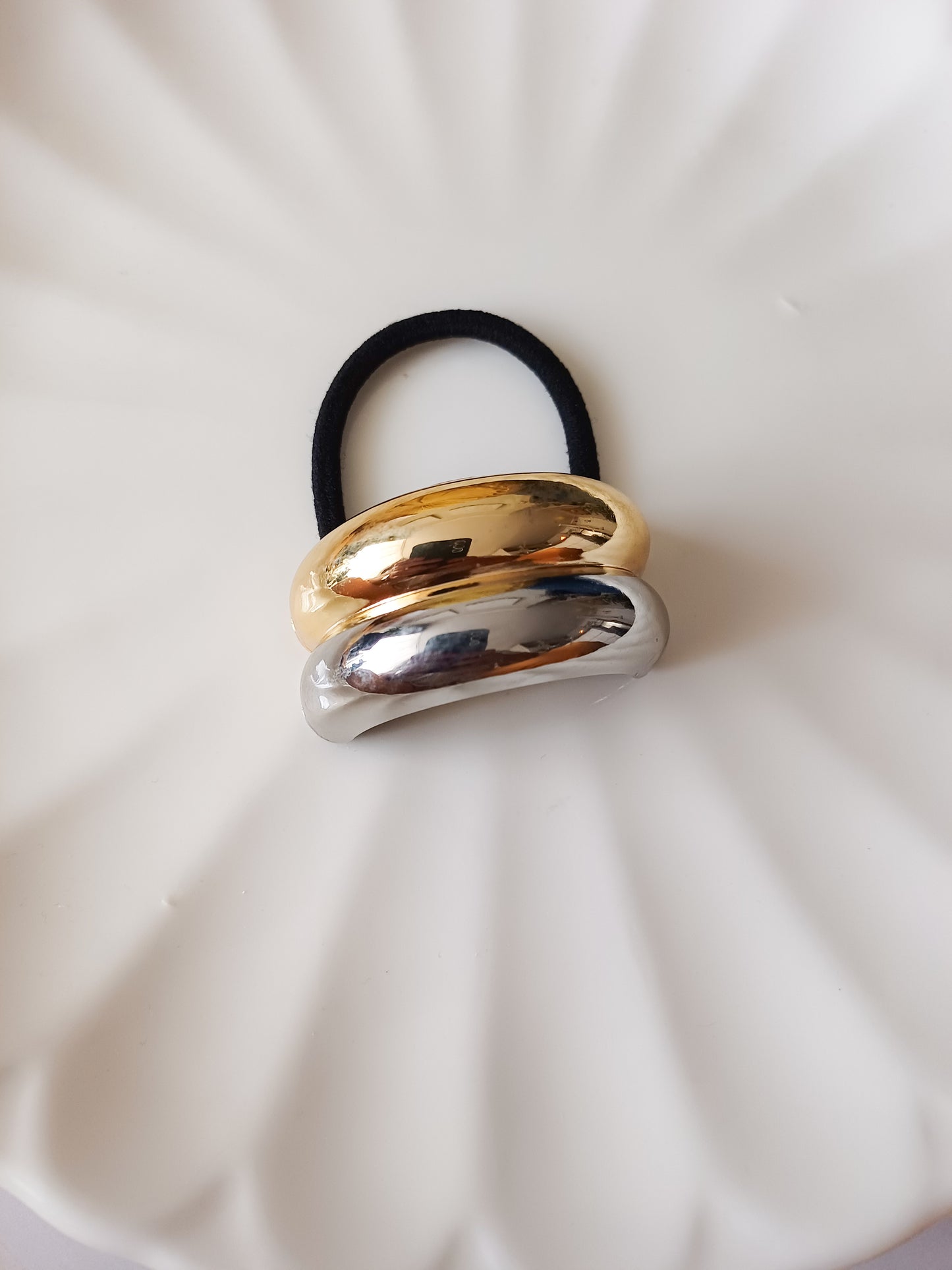 PONY CUFF