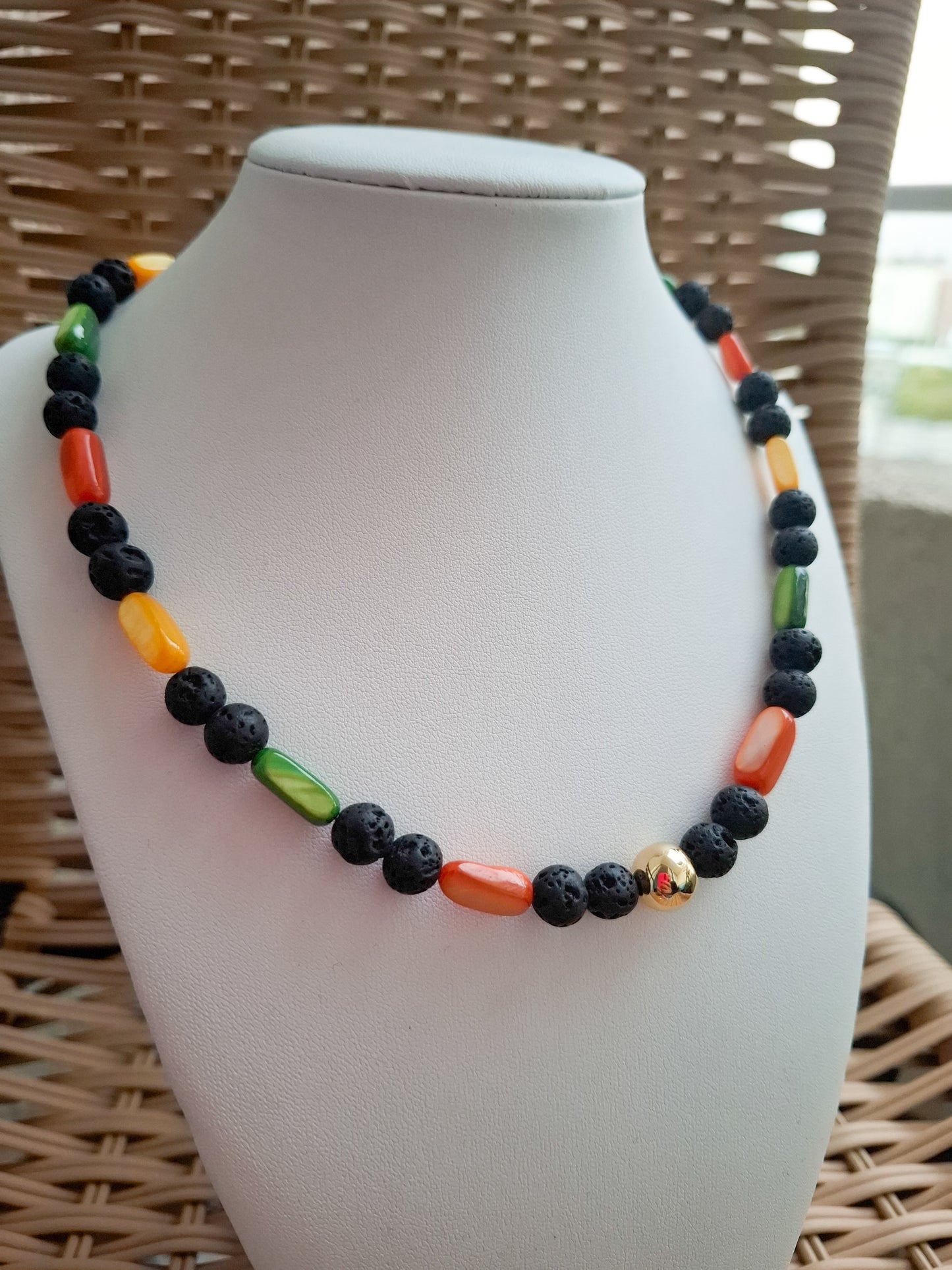 COLLAR THAIRE