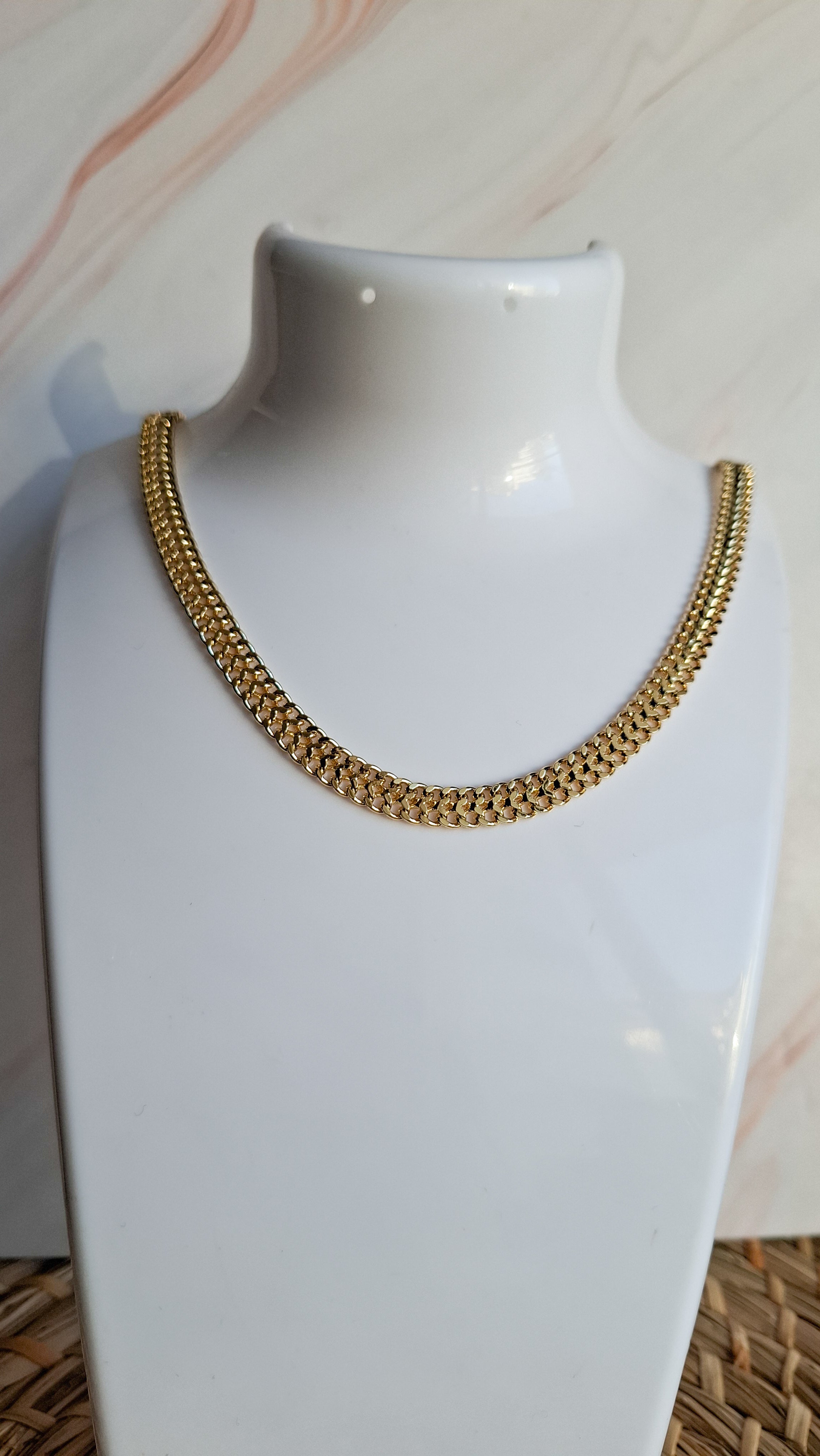 COLLAR ASTRID