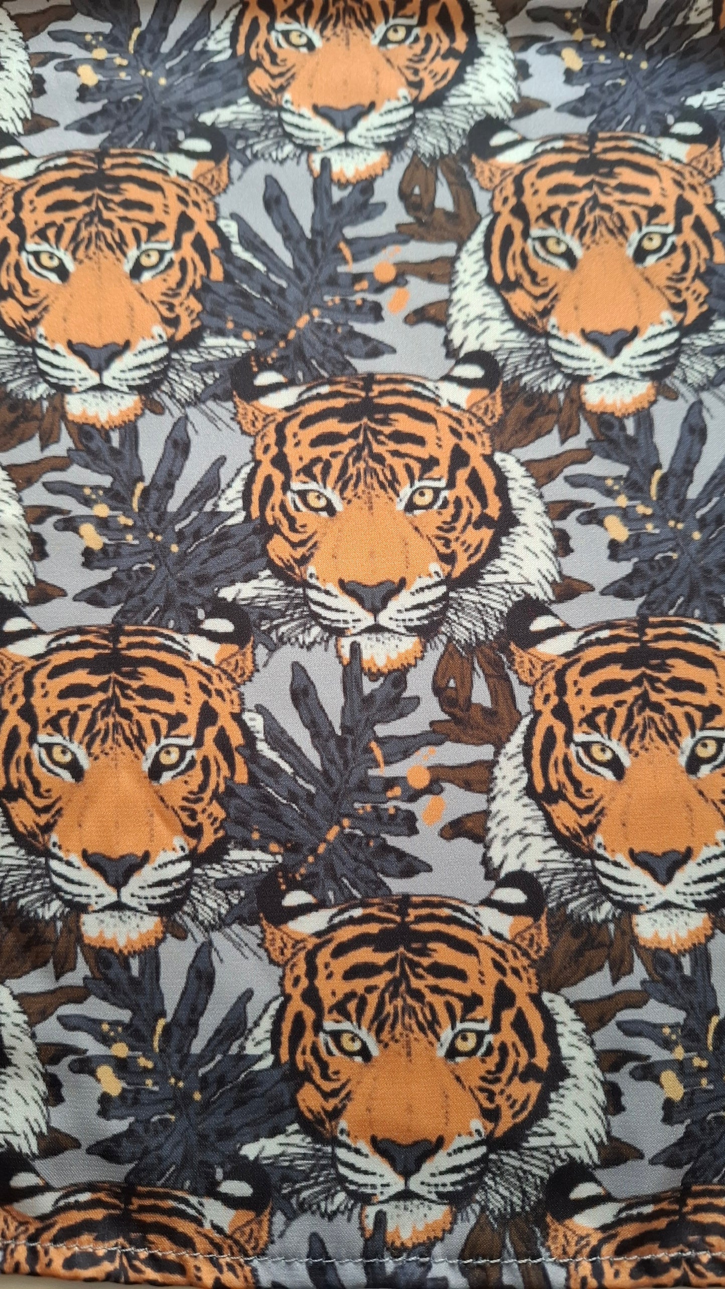 PAÑUELO TIGRE