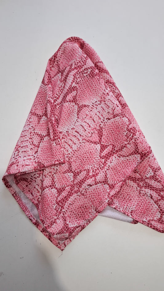 PAÑUELO PRINT ROSA