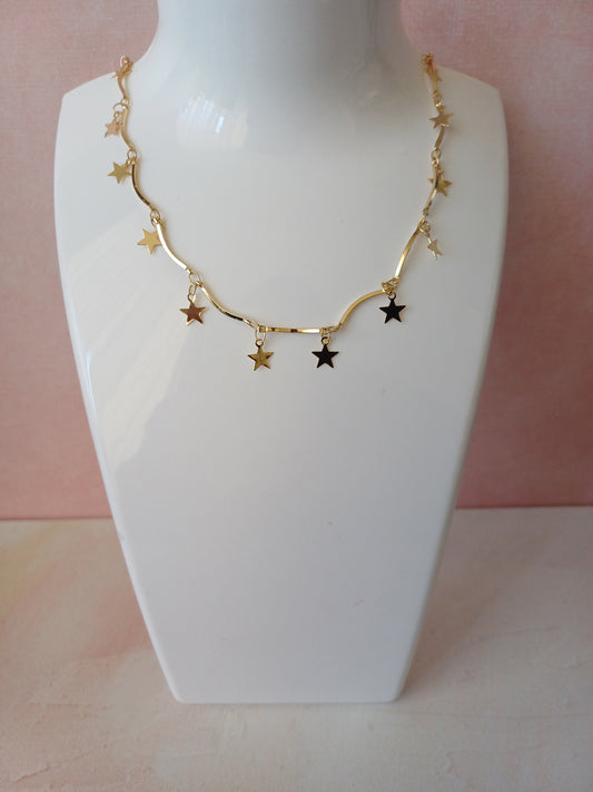 CHOCKER LIA